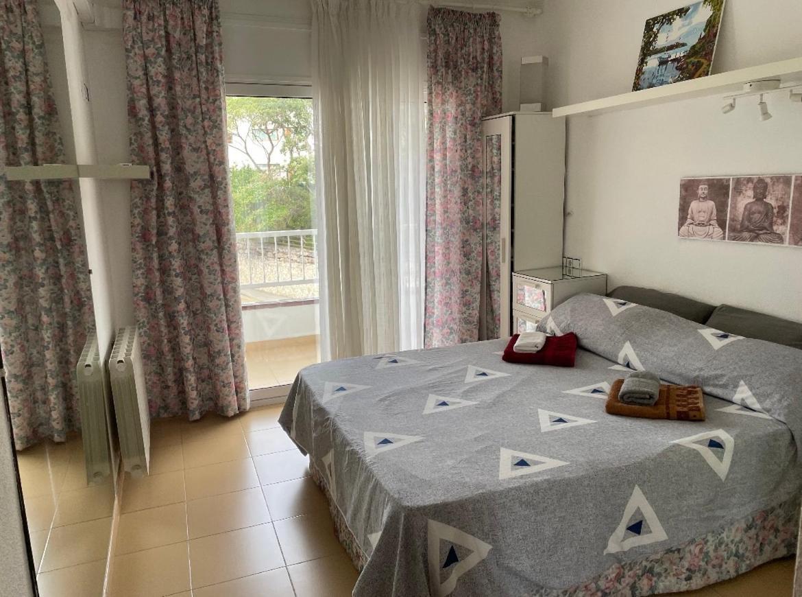 Romantico Piso De La Playa Fenals Apartment Lloret de Mar Ngoại thất bức ảnh